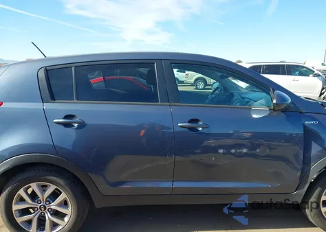 2016 Kia Sportage z USA, uszkodzony, nr VIN KNGTVC8C9G7851010